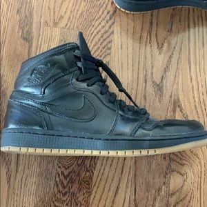 Air Jordan 1 Retro with gum bottoms
